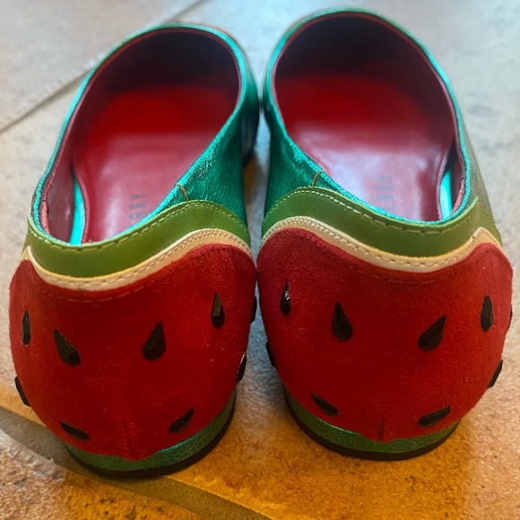 Katy Perry Watermelon Flat - Picture 3 of 4